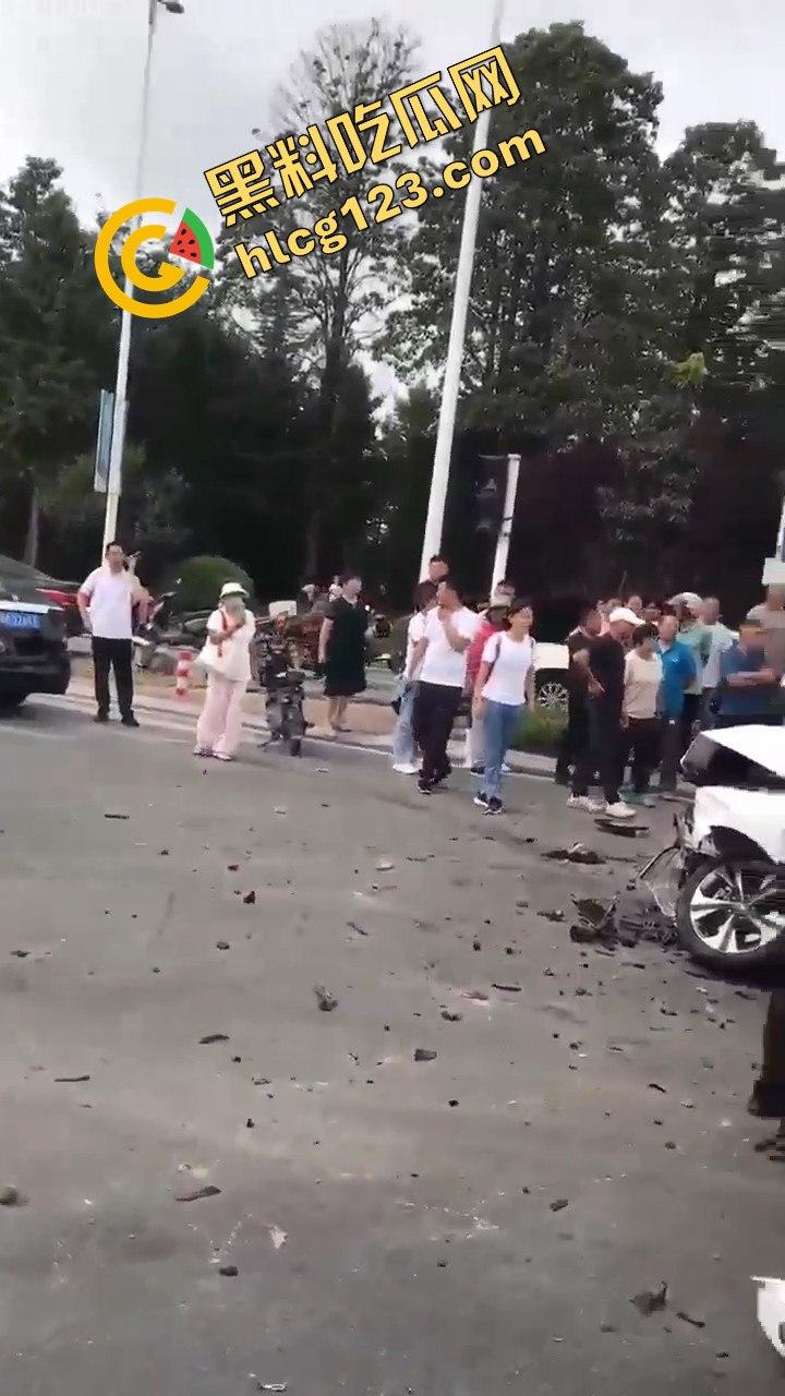 江苏泗洪惊魂一幕！男子送妹妹上学突发疾病，酿成悲剧！-10