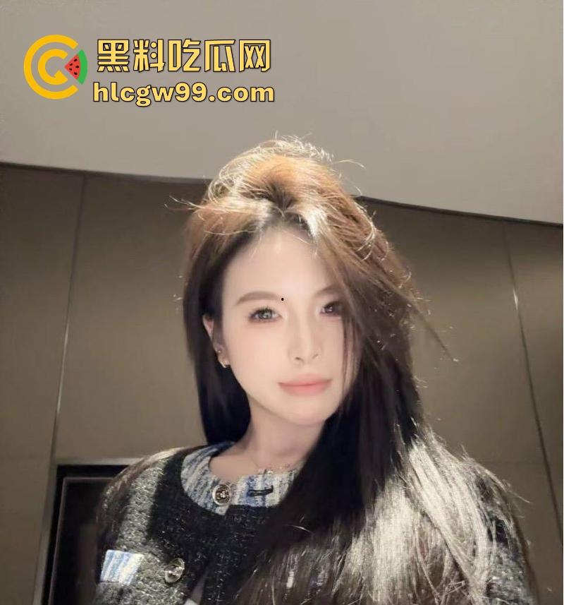 调教极品母狗大学生，炮机滴蜡SM彻底开发，胯下骚逼堪称性交名器，也不知道以后哪个幸运儿来接盘！-1