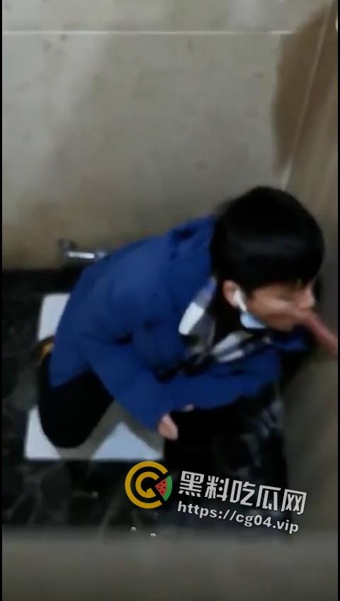 鸟洞！又在各地厕所复苏  属于男同的畸形浪漫  甚至还有不少中男人  生活所迫还是个性使然-4