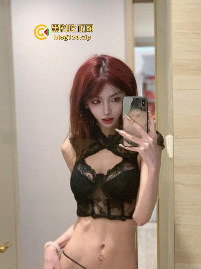 抖音400多万粉丝的高颜网红【藤原yuki】疯狂接线下做爱 究竟是有瘾还是缺钱呢！-6