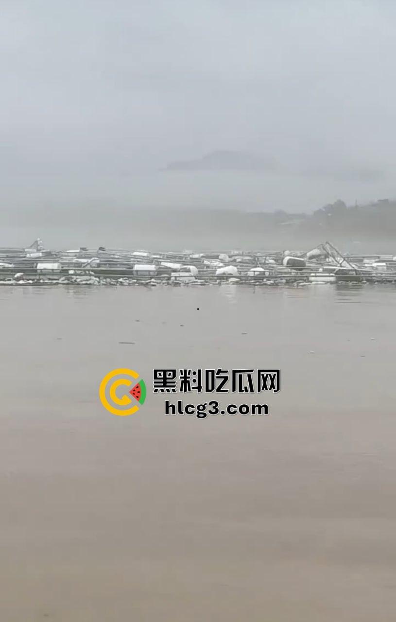 丹东鸭绿江告急！中朝两国放水泄洪，跨国大水灾一夜吞没整个边境-6