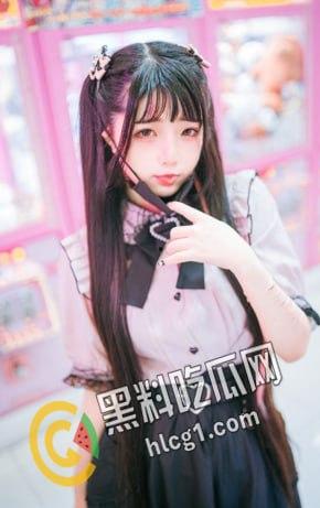 网红福利姬 落落Raku 极品女神反差萌妹 夜晚户外跳蛋大尺度自慰 写真 视图精选-6