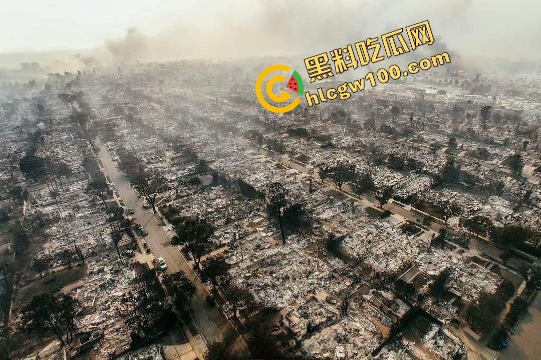 大规模火灾！美国加州山火肆虐，洛杉矶等多地区大火，富人区豪宅化为灰烬！直击火灾现场！-6
