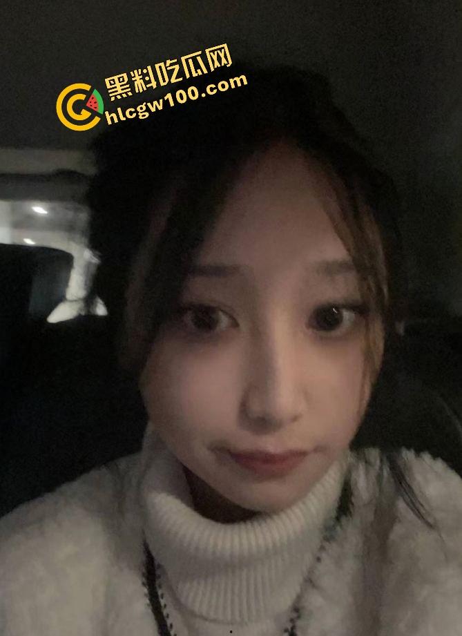 瓜友独家投稿曝光！安徽合肥滥交贱逼女『顾小清』脚踏两只船 出轨男友约炮大哥 各种操逼淫叫流出！-3