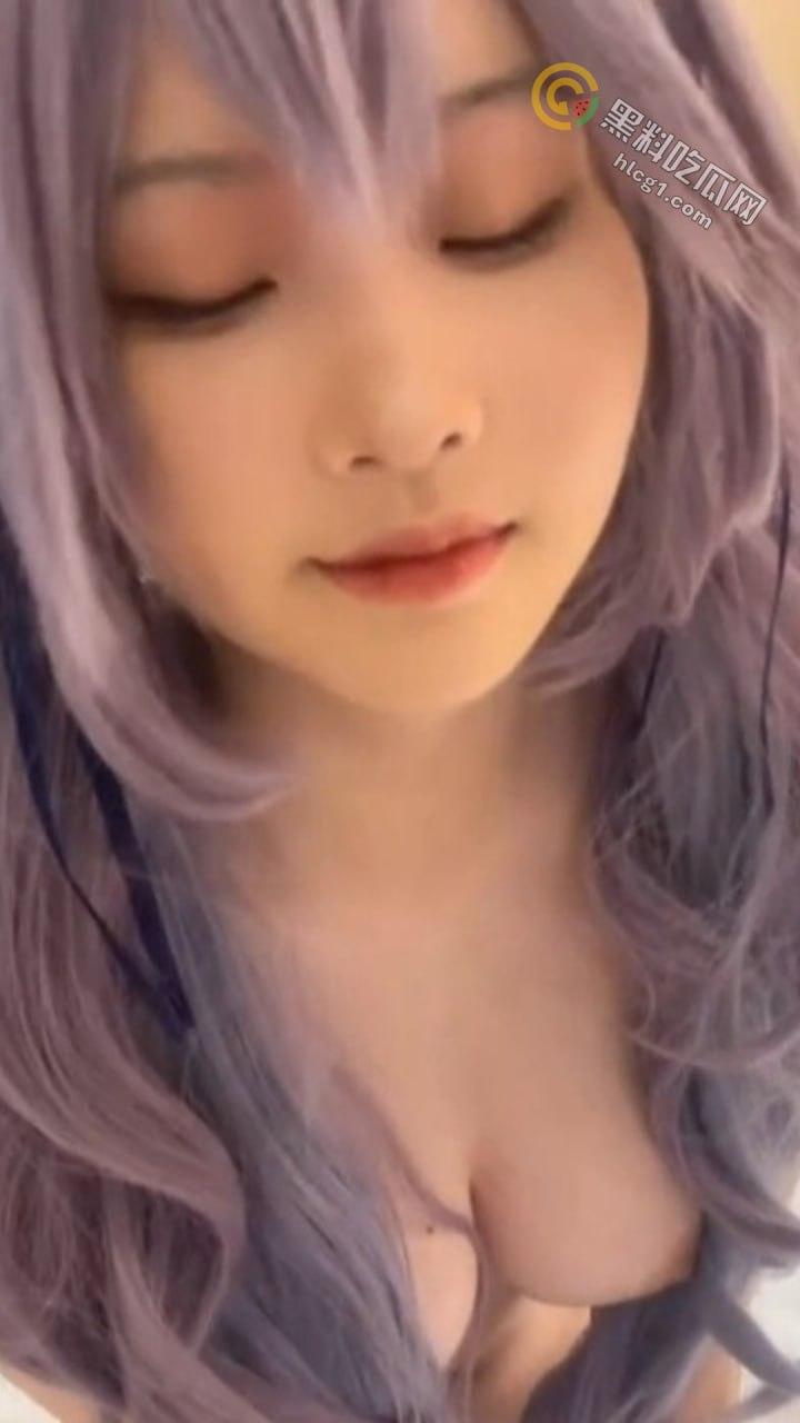 B站二次元网红若若不男大瓜！07年嫩妹钟若男私拍视频与金主亲密照曝光！-2