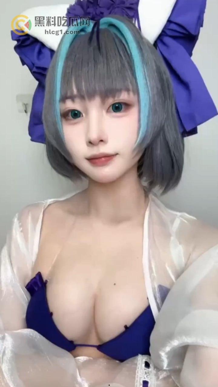 B站二次元网红若若不男大瓜！07年嫩妹钟若男私拍视频与金主亲密照曝光！-8