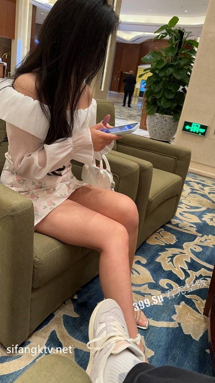 浙江外国语学院 日语专业的大三学生 拜金女 唐云颖 被金主包养的照片和视频流出 玩的真花-3