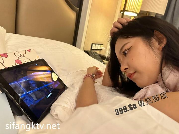 浙江外国语学院 日语专业的大三学生 拜金女 唐云颖 被金主包养的照片和视频流出 玩的真花-5