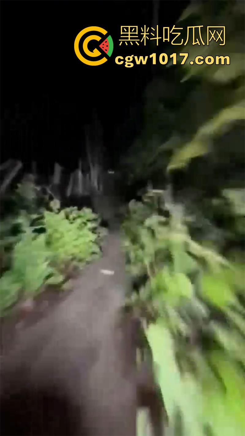 瓜友骑行上山遇鬼遮眼，女鬼哭声清晰可闻，惨烈哭嚎似乎就在身后，一刻不敢停下狂奔，最后带大师上身收鬼！-7
