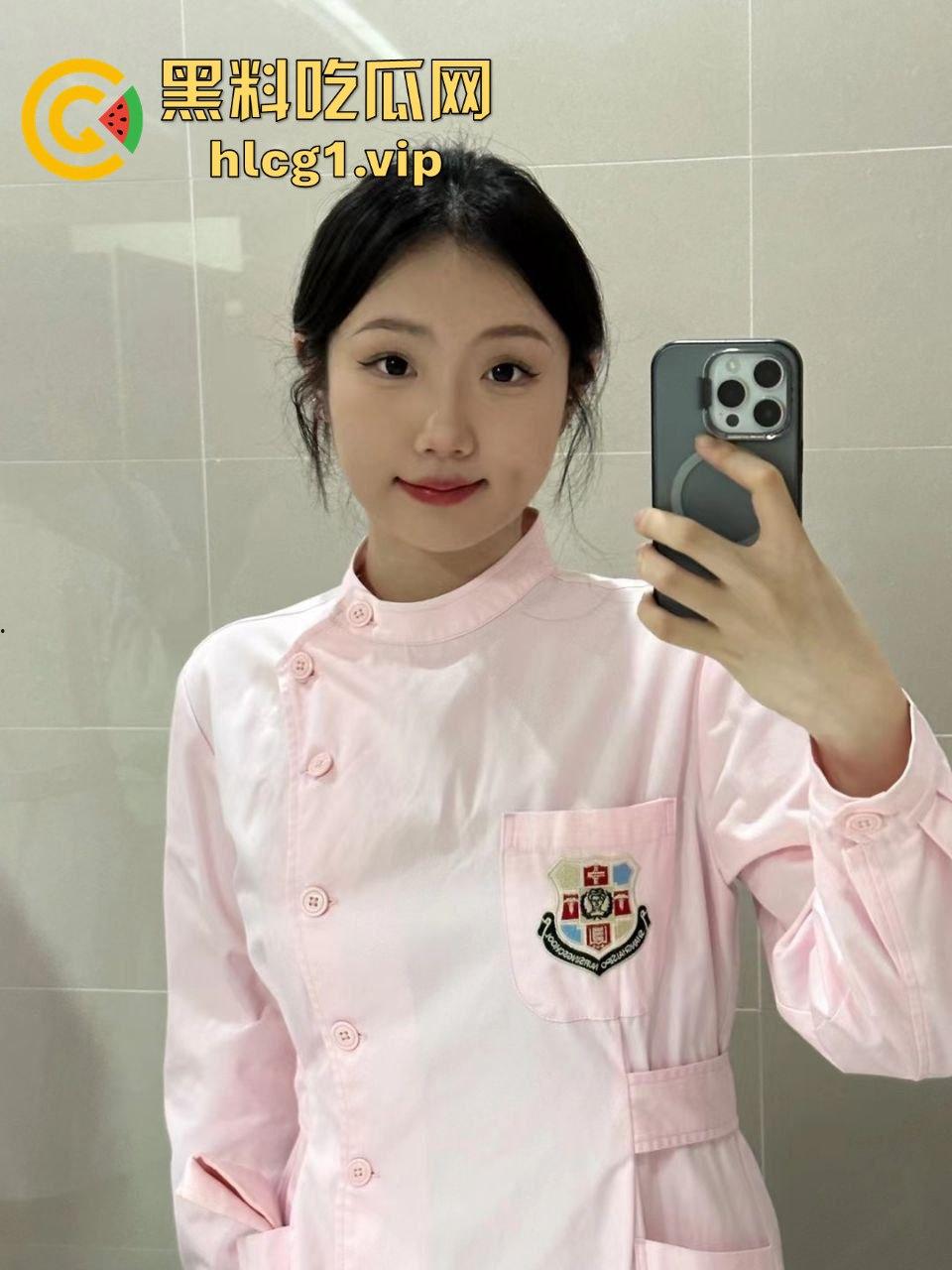 上海思博学院知名公交车，现在变身瑞金医院实习护士，千人骑万人草真乱！-7