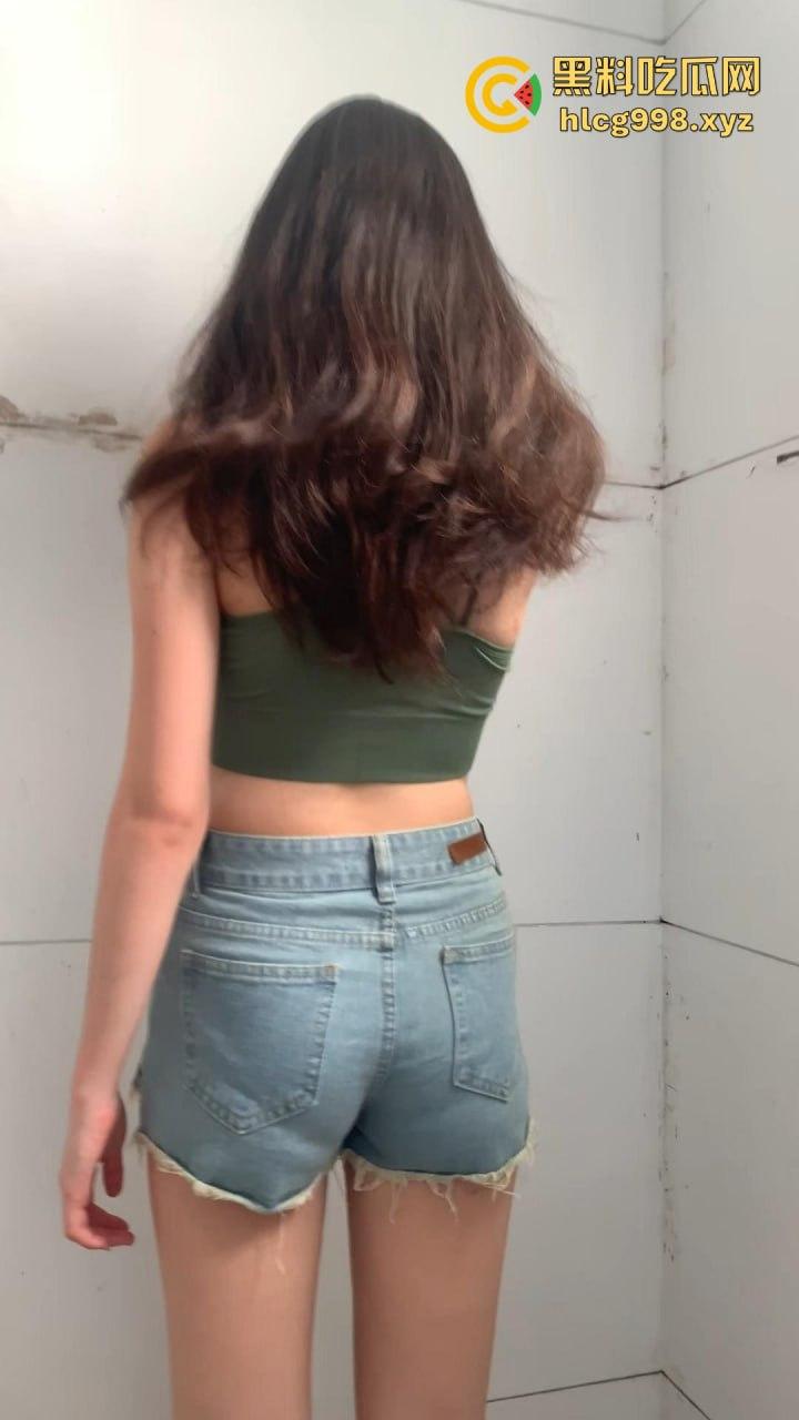 台湾模特【汪淼】骚气十足！情趣内衣轮着换，大长腿让老公天天交公粮撑不住！-6