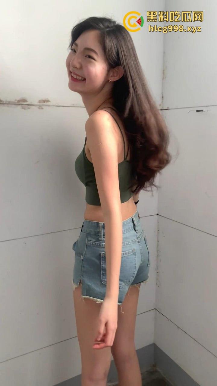 台湾模特【汪淼】骚气十足！情趣内衣轮着换，大长腿让老公天天交公粮撑不住！-8