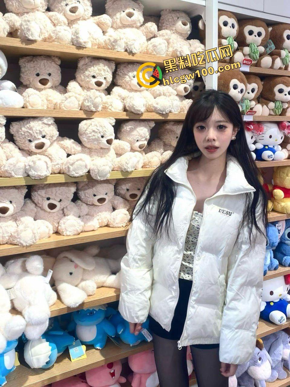 黄冈拜金甜妹黑丝御姐反差骚鸡『杨雨』大哥豪车内摸奶抠逼 酒店全裸后入冲刺骚逼！独家曝光流出！-3