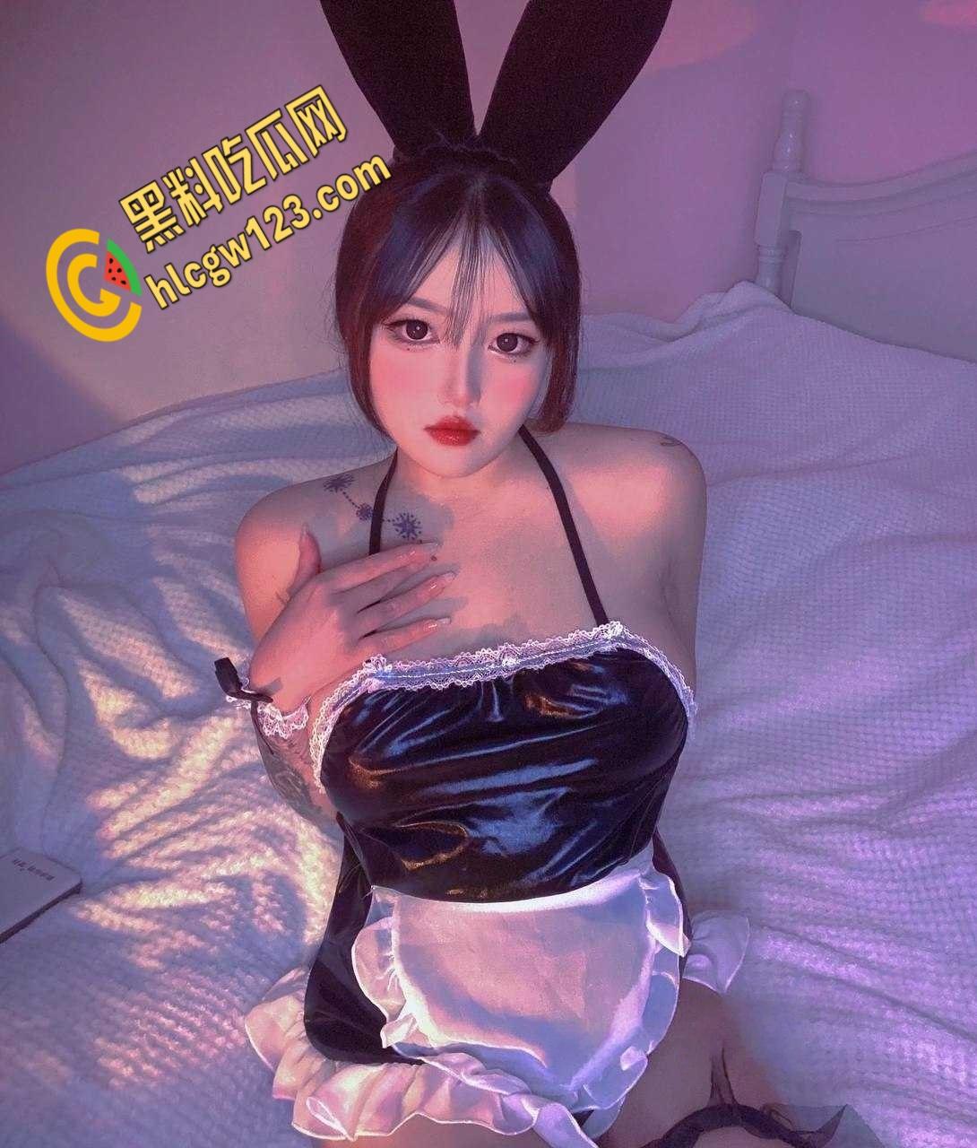 性感免女郎在线发骚，微胖天花板极品馒头逼，分手后被渣男无情曝光 !-1