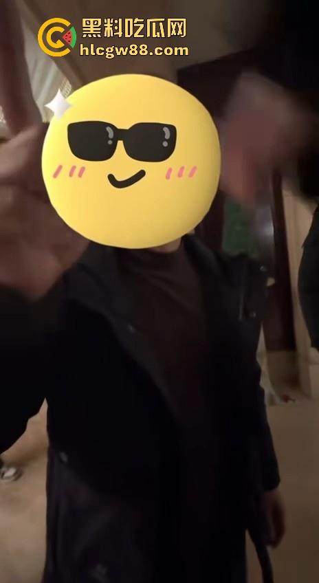 2块6给整个浙江ktv干崩溃了！代驾小哥直接整顿杭州商务KTV，老板头都快挠秃了。-10