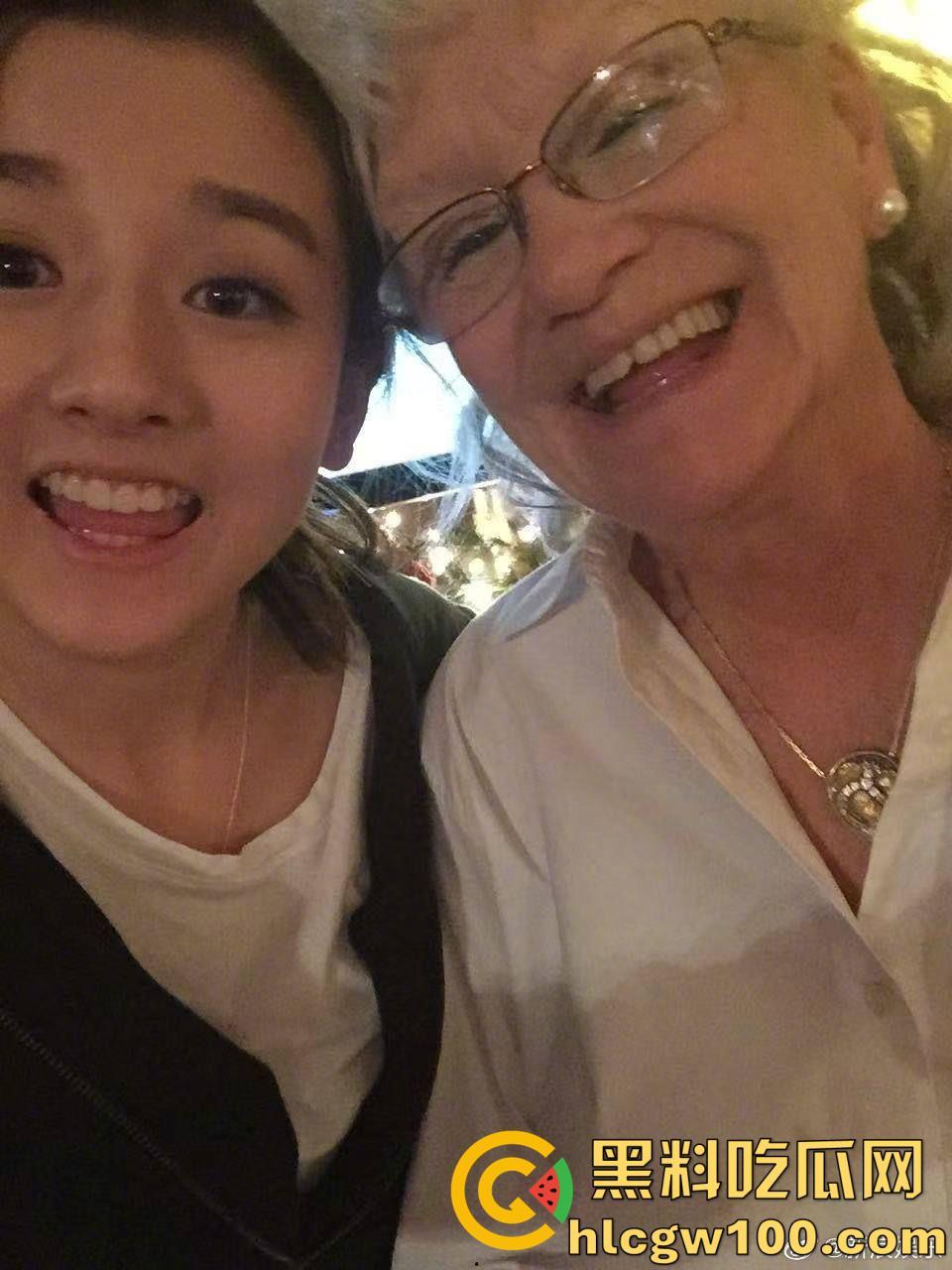 洋麻雀放出大量与【宋祖儿】的照片，说有过很多美好的回忆，以前就听说在国外玩的花-17