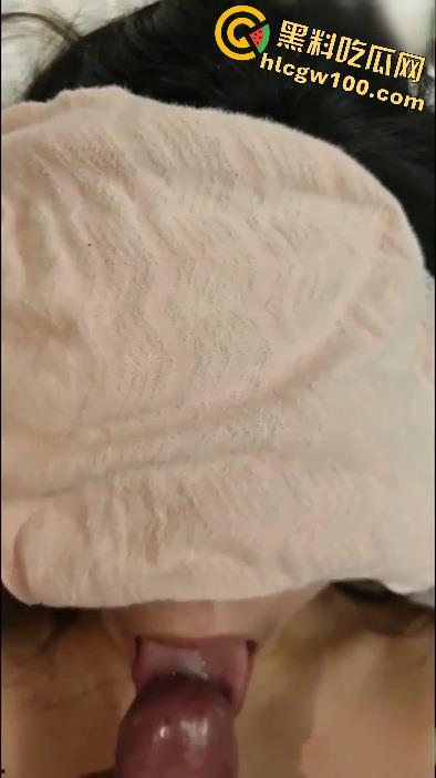 山西文理学院【刘美莹】品学兼优的花季少女沦为学长的私人玩具，身上写满淫言荡语口爆吞精-7