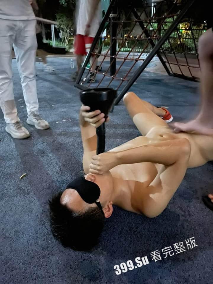 成都沙河公园  男同聚众淫乱事件  还得是gay圈玩的花-9