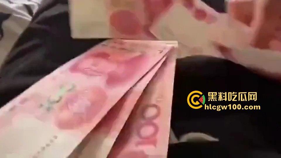 保养极好的60岁深圳离异富婆【戴怡媚】跟小男友的性爱视频流出，控制欲极强喜欢调教。-5