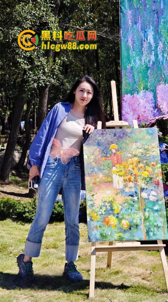 山东泰山驴友『吴昕』被狼友调教，反差婊母狗本性觉醒，黑丝撕裂淫水横流，彻底臣服狼友的暴力操弄！-2