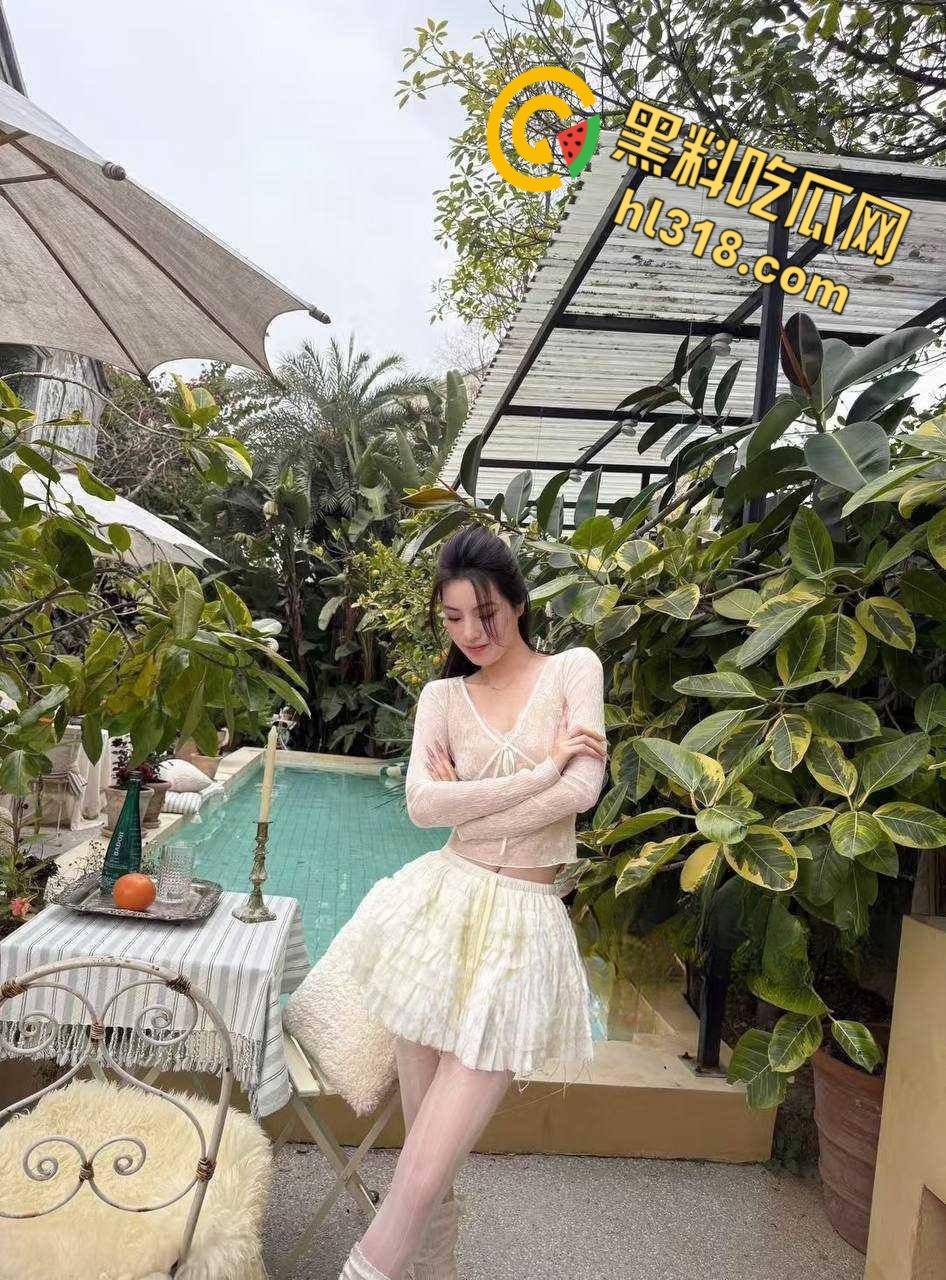 浙江苍南音乐老师【洪冬暖】，出轨肌肉猛男被抓，原配带队酒店掀翻床戏，对白暴揍场面超燃！-7