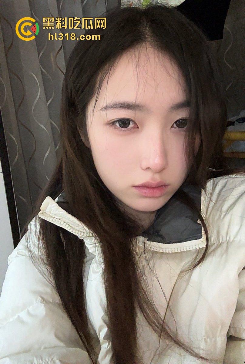 海角乱伦！时隔半年再次无套内射嫂子，巨乳与翘臀挑逗，淫水四溢，简直是视觉盛宴！-1