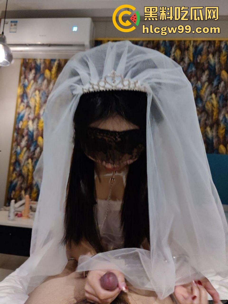 重庆OL女职员【林薇俞】职场精英变主人的反差母狗，露脸调教照疯传，骚货反差是玩的明明白白！-22