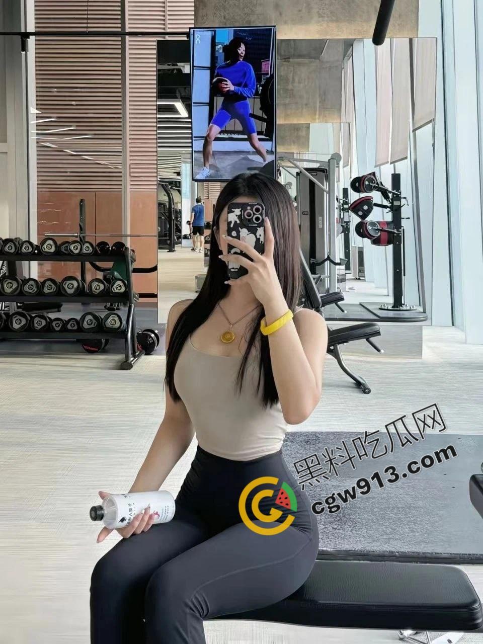 北京朝阳Keepin健身房女教练柳柳招生福利！与学员尽情激情，顶级会员特权更诱人-6