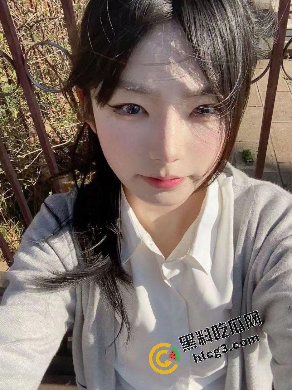 上海00年『叶蓉蓉』沦为金钱奴隶！清纯女神小萝莉与金主爸爸口交私拍曝光，男友心碎成绿帽侠！-5