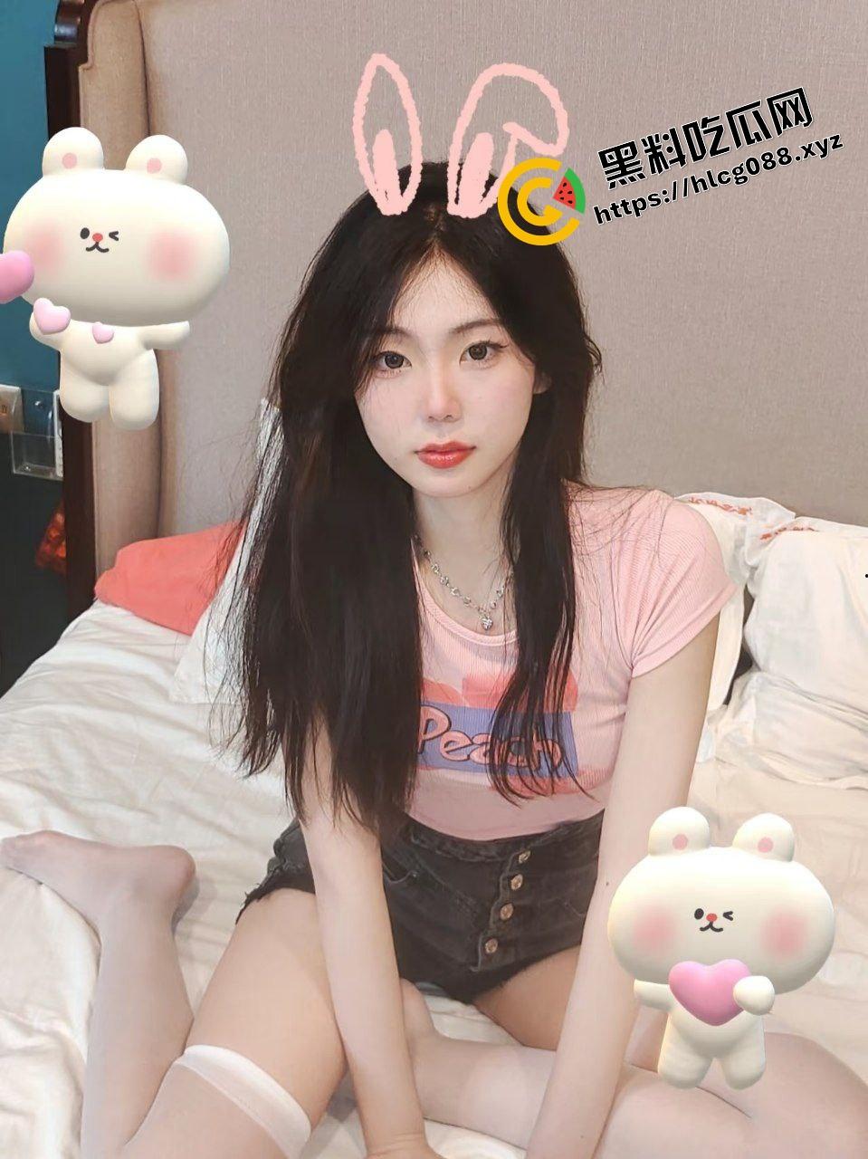 主人各种调教理工学院女学生，线上网调聊骚认错跪地磕头认罪，线下像狗一样牵着SM爬行！-2