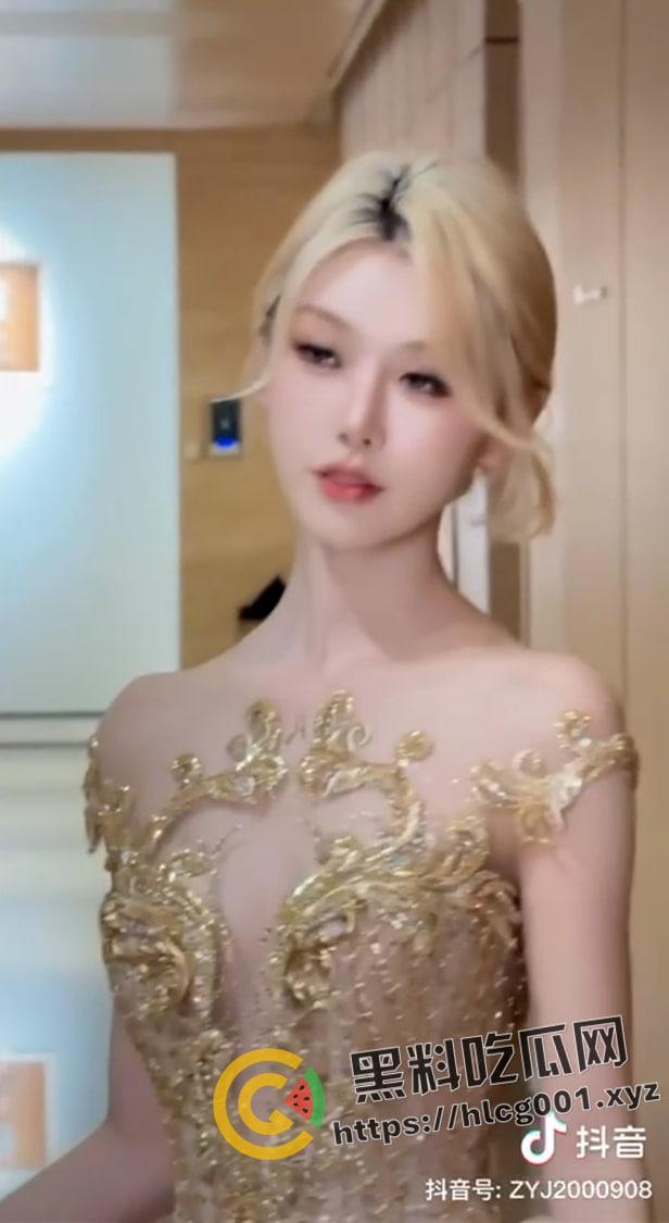 开盒全网千万粉丝网红【赵喵喵喵】本名【赵云洁】擦边烧鸡立牌坊 疑似是【陈泽】后宫之一-6