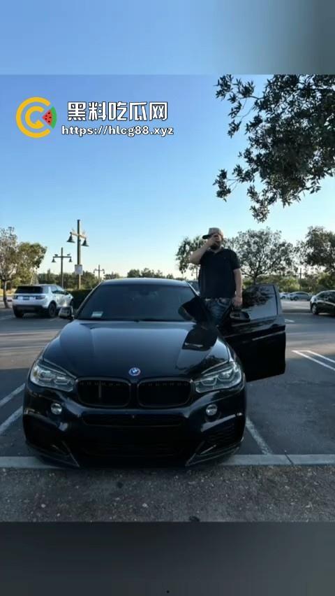 直播界的人才真多 为了礼物直播玩俄罗斯转盘然后死了 真枪实弹 可能就是外国人少的原因！-1