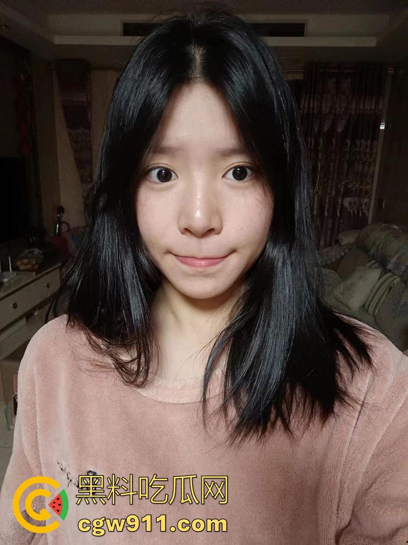 怀化极品小少妇【裴思莹】，平时端庄文雅，一副贤妻良母样，私下其实骚上天，约炮视频流出！-2