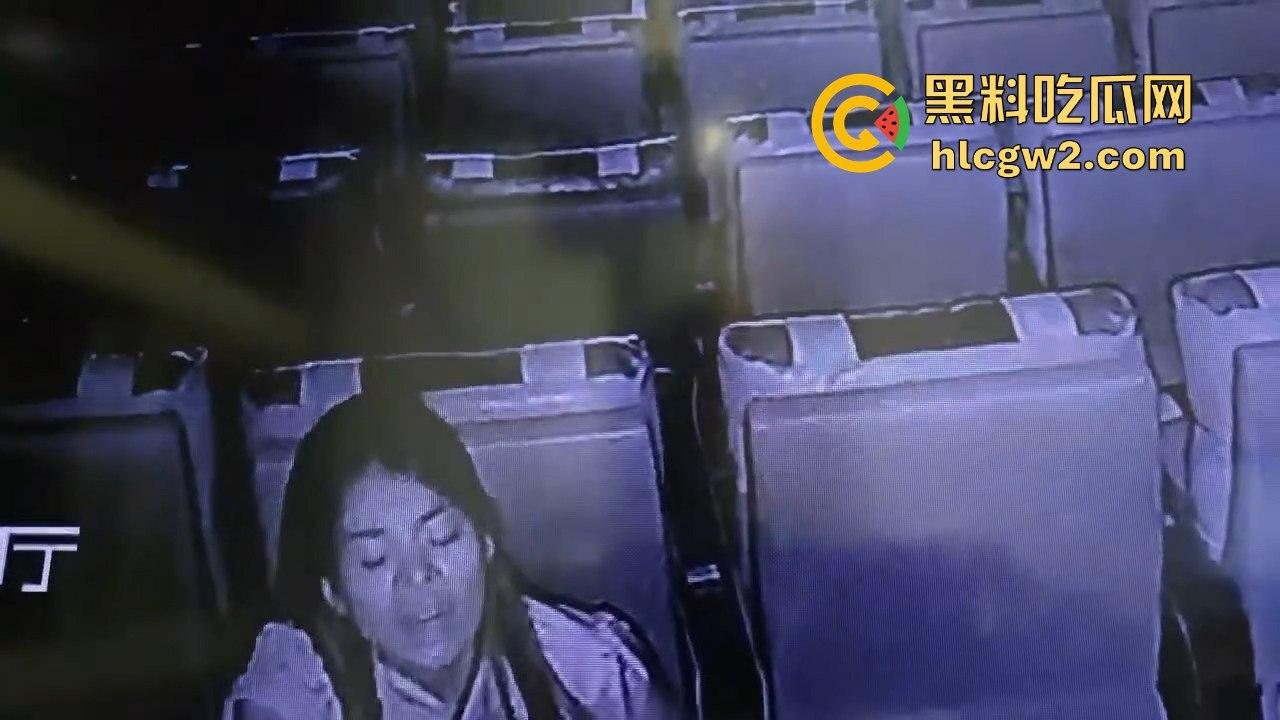 你这是被鬼附身了还是真这么爽 在电影院做爱真的这么刺激销魂吗-2