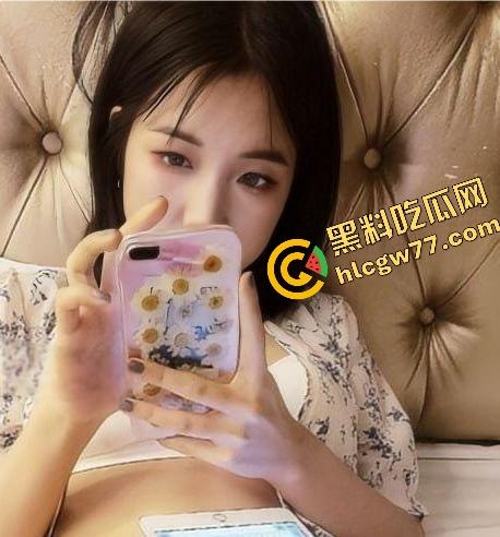 呼市鹏辉地产『杨梦琪』出轨私拍曝光，私下撩骚被老公发现 忍而不发揭露黑料，骚母狗撩客户颜射一脸！-8