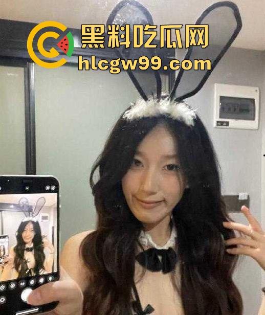 西安职业技术学院【苏妙玲】和男友的情趣生活分手后遭男友曝光！表面御姐私底下最爱穿情趣内衣被操，独家曝光！-4