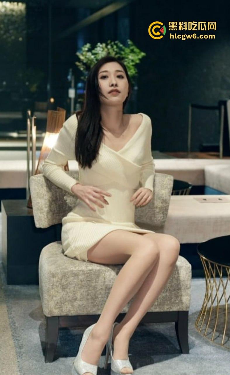 OnlyFans素人骚人妻【Mariwam】反差爆棚,高颜值女神沉沦精液,颜射吞精花式猎奇,骚得脏到极致!-3