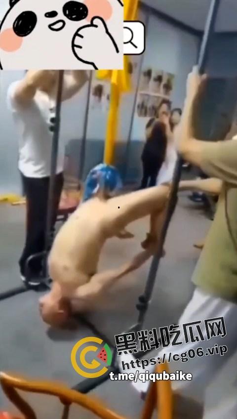 中华有神功！坠蛋神功 大师屌可坠千斤 屌可拉星辰 大师发功坠蛋合集-1