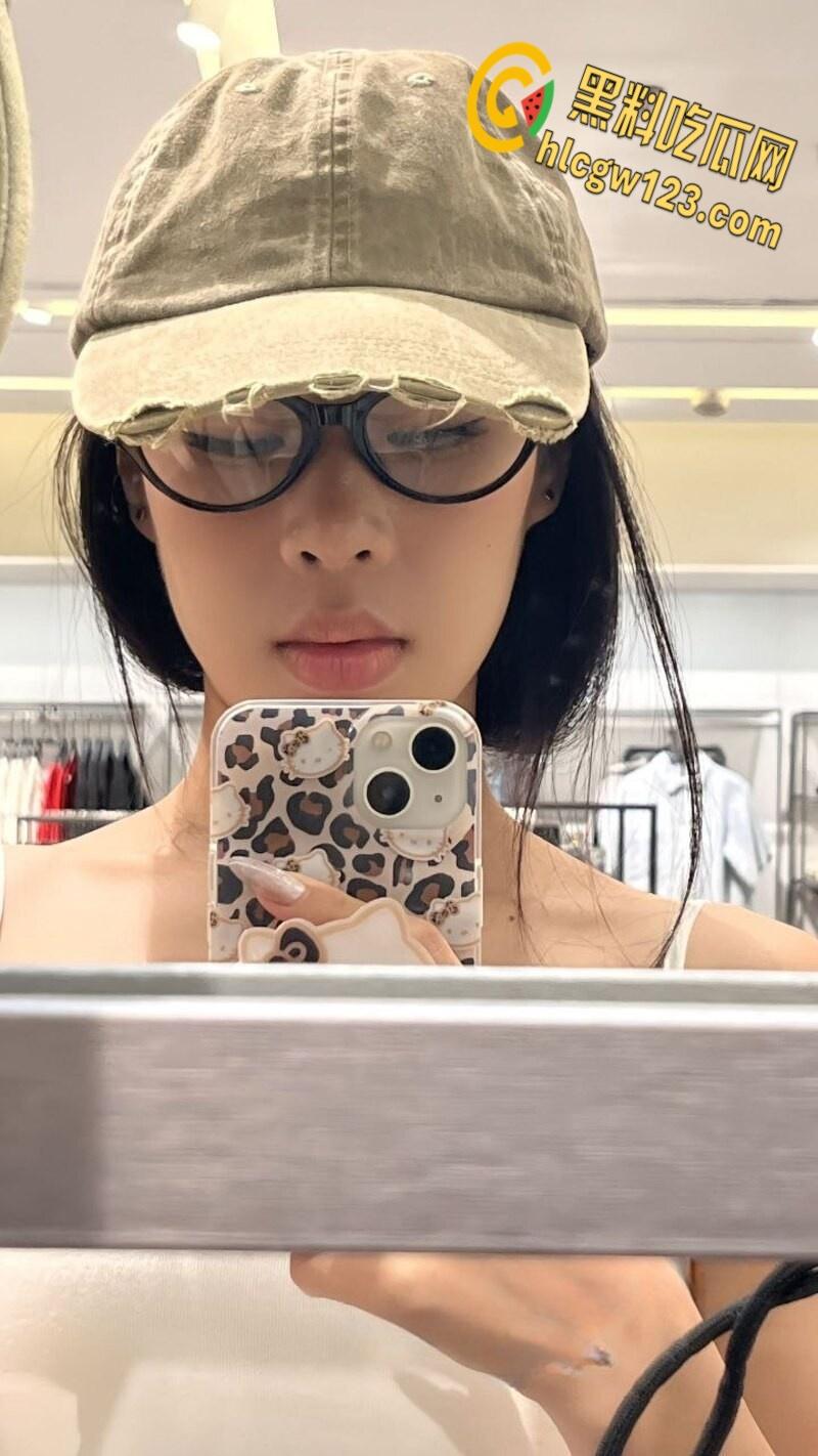 抖音优质小众博主【ooo2】，榜一大哥的专属精盆，极品敏感体质高潮淫水喷涌不断！-2