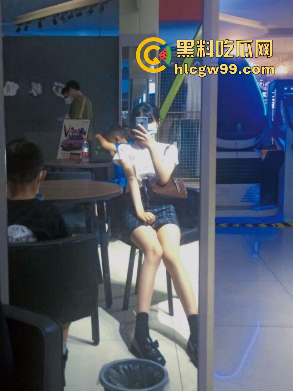 秦皇岛纺织轻工学院大瓜，黑森林女大学生【赵汝怡】寒假被网调裸聊，视频遭录屏流出，开学直接在国产区露脸！-17