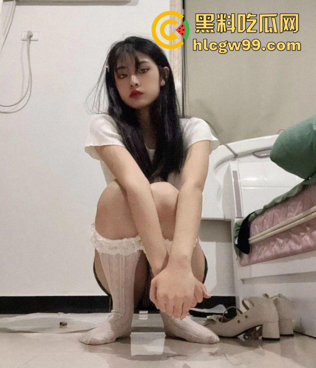 秦皇岛纺织轻工学院大瓜，黑森林女大学生【赵汝怡】寒假被网调裸聊，视频遭录屏流出，开学直接在国产区露脸！-24