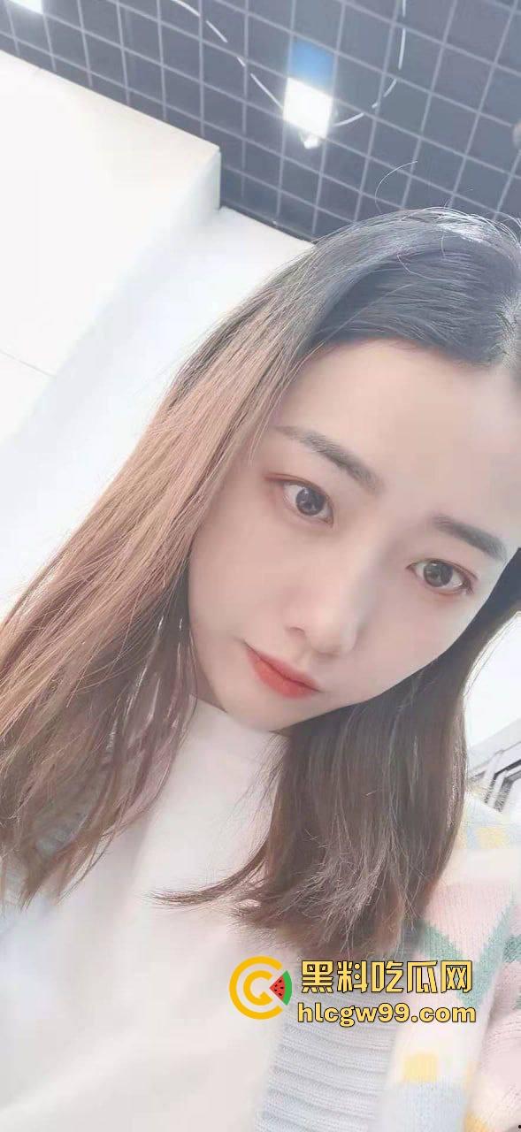 某水友前女友【林若如】结婚了，广西极品骚鸡终于嫁人，口活一流超爱吃鸡吧，20万彩礼娶不到30万的爱情！-7