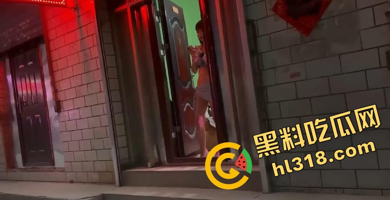 东莞站街妹再度辉煌,如今依旧好玩,虽然没有当年的一条龙,但150的亲民价全国罕见,谁不想逛一逛?-11