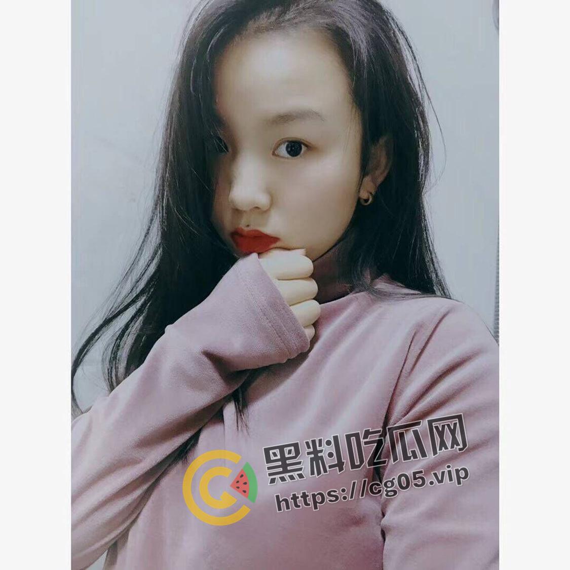 上海幼师小红书约炮 自曝男朋友不行 喜欢出来偷吃找刺激 等结婚就做好女孩 做爱被偷拍流出-6