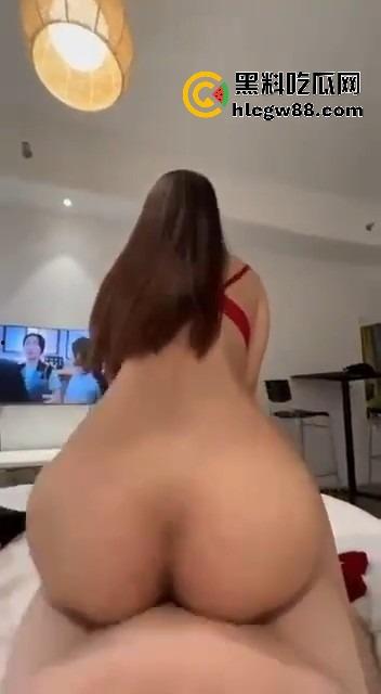 福建厦门抖音嫩妹【孙悦婉】高颜值极品身材性感学生妹，私下当主播PK找干爹，小骚逼被干爹射爆了！-15