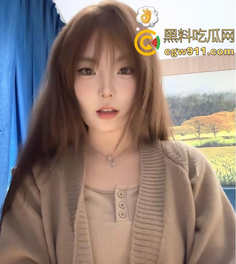 浙江温州反差婊【卢雯幸】微胖丰乳小母狗，跪地口交深喉巨根，白嫩大奶乳交，刺激感官如烈焰焚身！-2