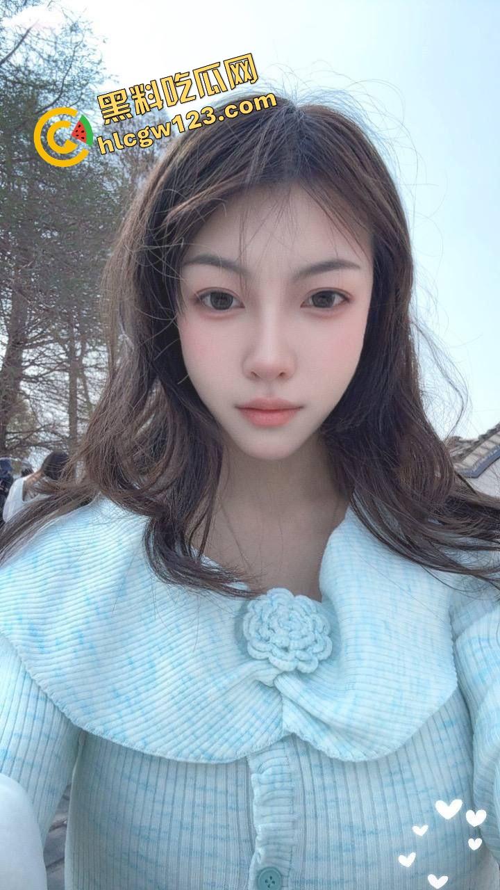 泡完脚直接车震，带上车开到地下车库直接开骑。妹子大尺寸操到娇喘连连 哥哥你戳到宫口了！-7