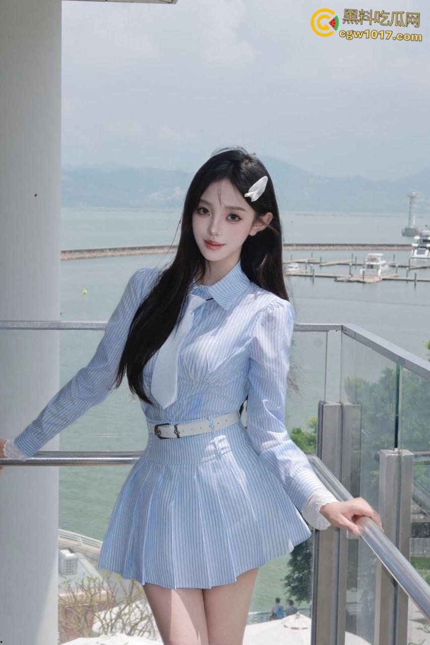 广撒网总有上钩的，约炮蜜桃臀可爱学妹，穿着可爱睡衣和小熊内裤，被大神在酒店楼道狂操，小翘臀被猛猛撞击！-2