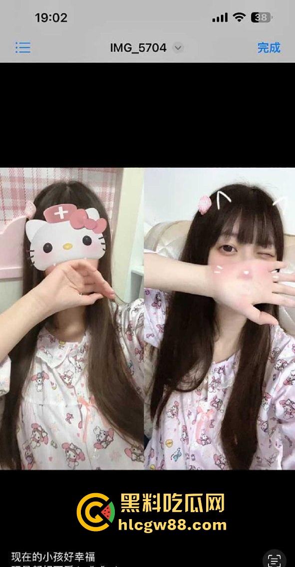 抖音50万粉【小佳呆呆的】果然擦边女网红的终极出路 骚逼下贱到骨子里震撼全场！-9