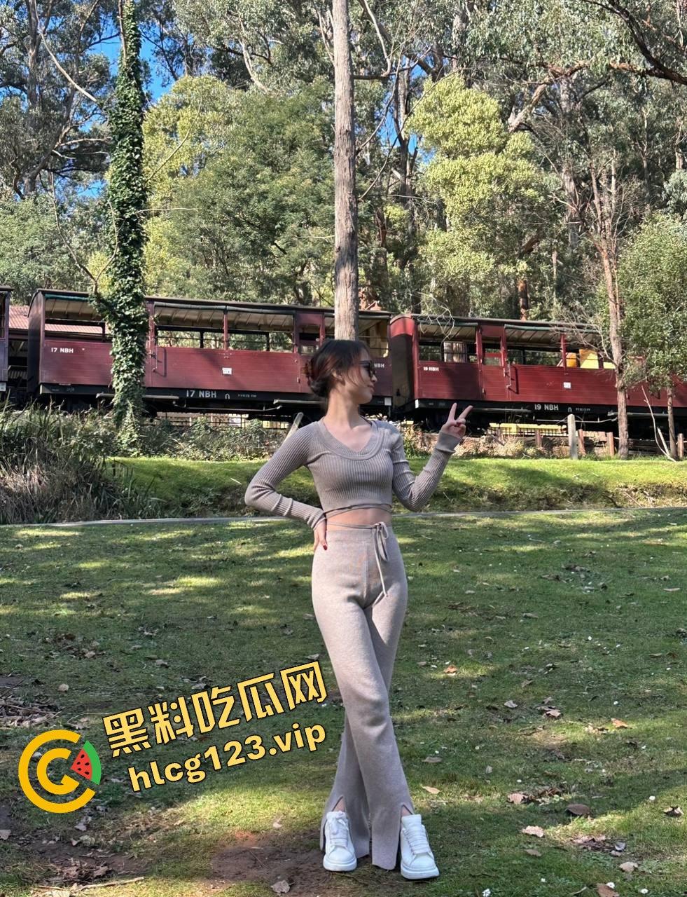 江西大学大长腿学妹李雯雯突然失联！曾经的骚货炮友找男友后再无约炮，内射成回忆？-3